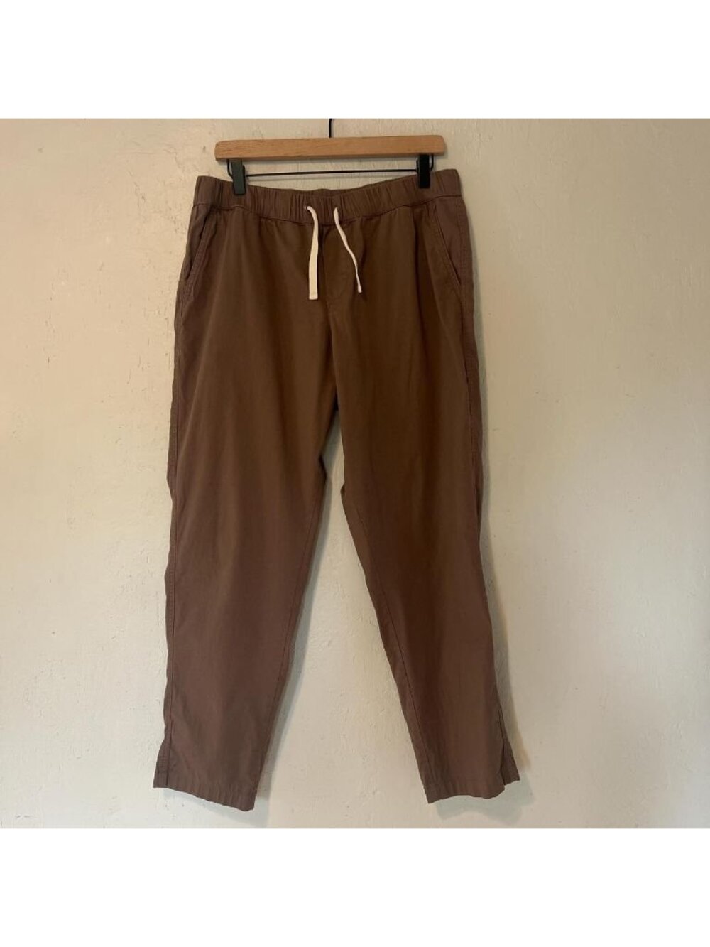 Pact Women's Brown drawstring Pants